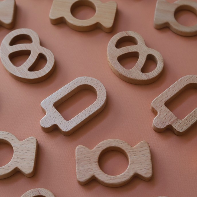 DOLCETTO CANDY / wooden teether